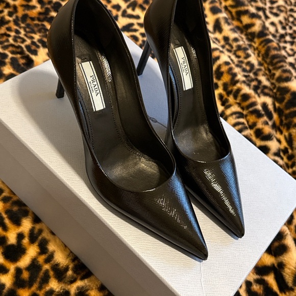 Prada Black Leather Heels - Picture 5 of 9